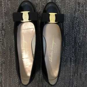 Salvatore Ferragamo vara black patent bow pumps